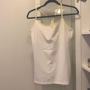 Lululemon Power Y Workout Tank w Built In Bra